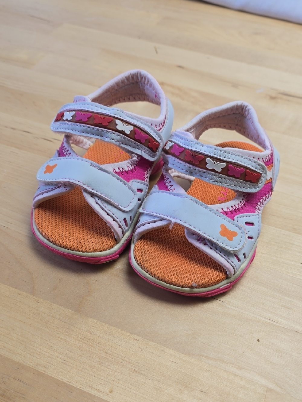 Kids Toddlers Cater's White & Pink Sandals w/ Orange Insole Butterfly Accents 5M